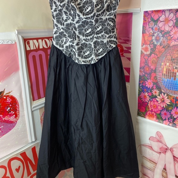 NWT Toccin Melody Floral Cotton Corset Midi-Dress - Picture 2 of 15